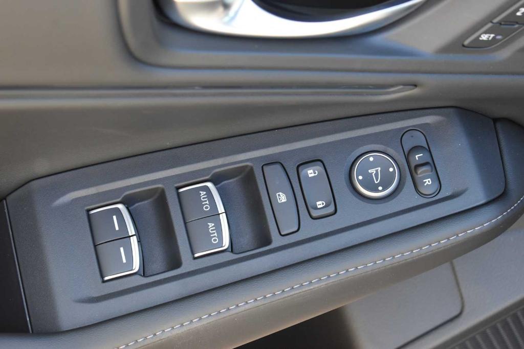 new 2026 Honda Accord Hybrid car, priced at $35,876