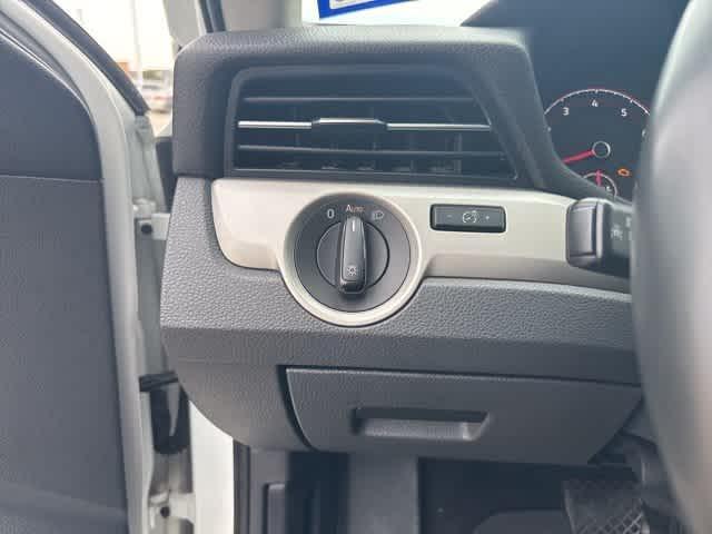 used 2022 Volkswagen Passat car, priced at $13,795