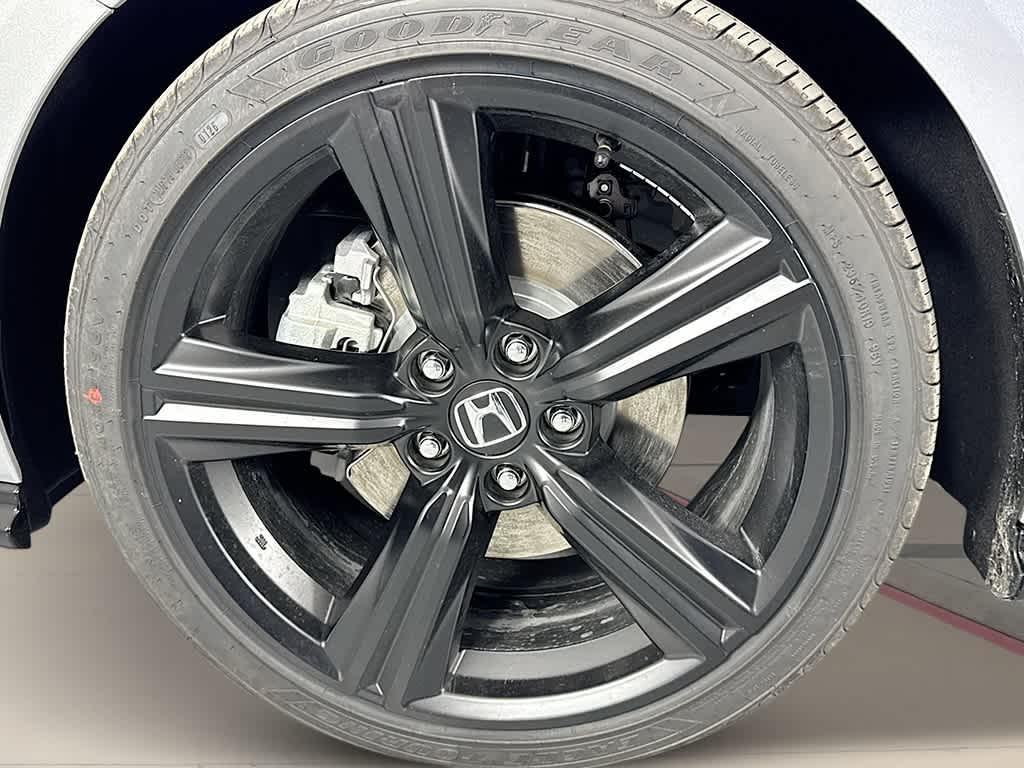 new 2026 Honda Accord Hybrid car, priced at $35,444