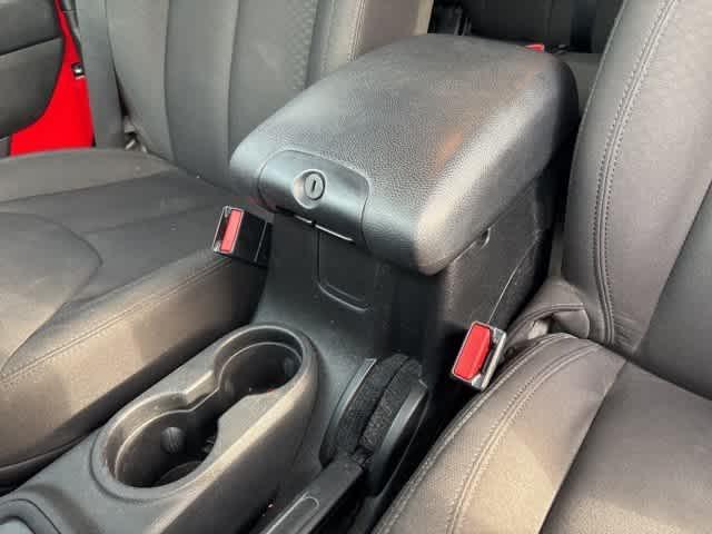 used 2015 Jeep Wrangler Unlimited car, priced at $19,495