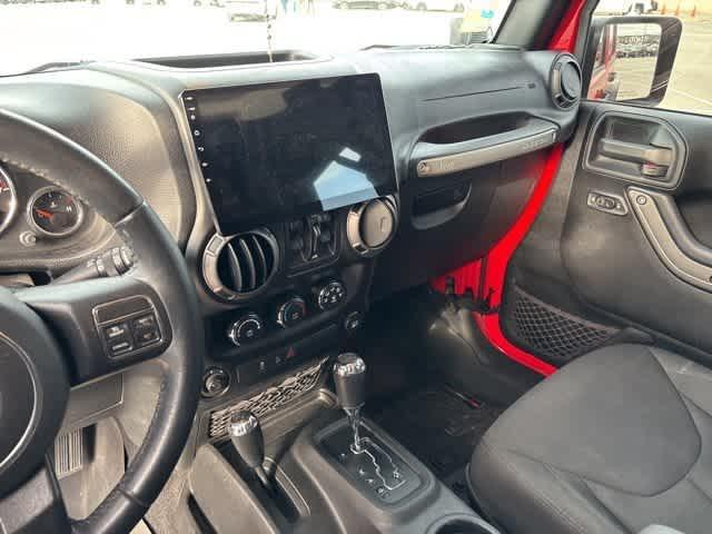 used 2015 Jeep Wrangler Unlimited car, priced at $19,495