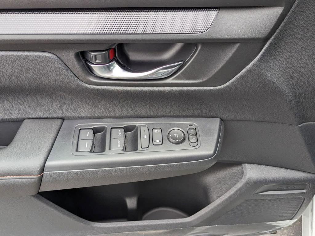 new 2026 Honda CR-V Hybrid car, priced at $35,555