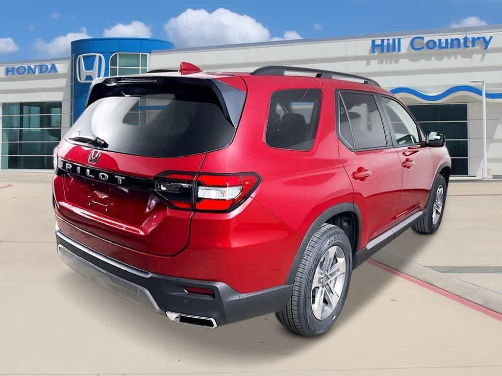 new 2026 Honda Pilot car, priced at $45,266