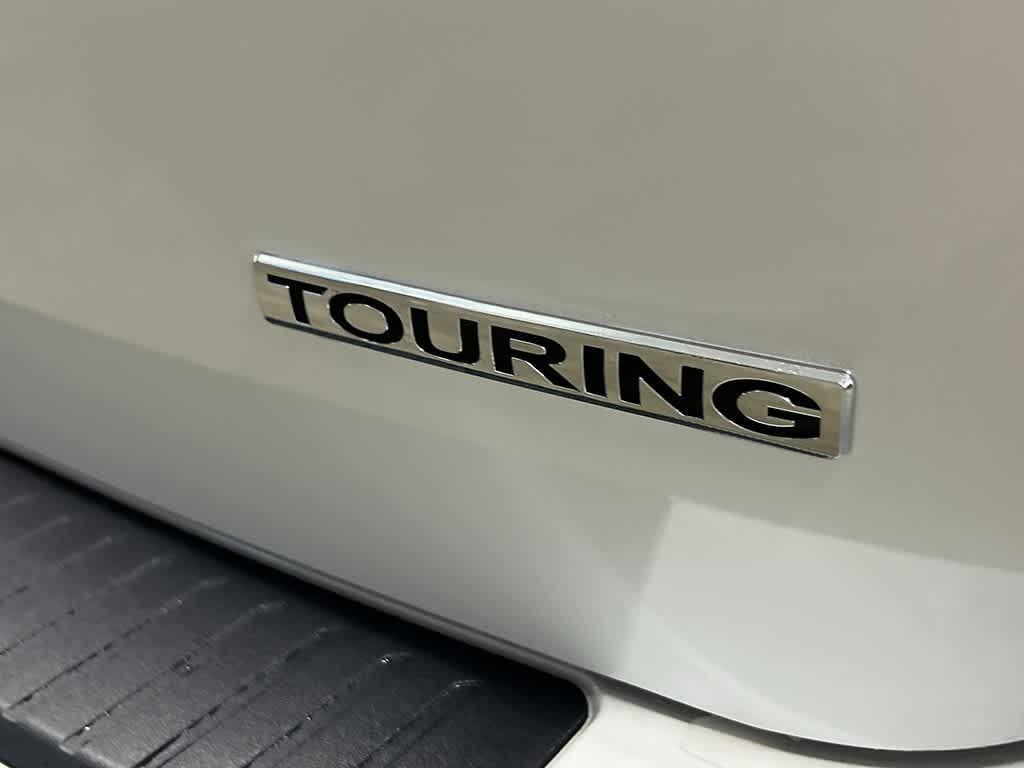 new 2026 Honda Odyssey car, priced at $45,760