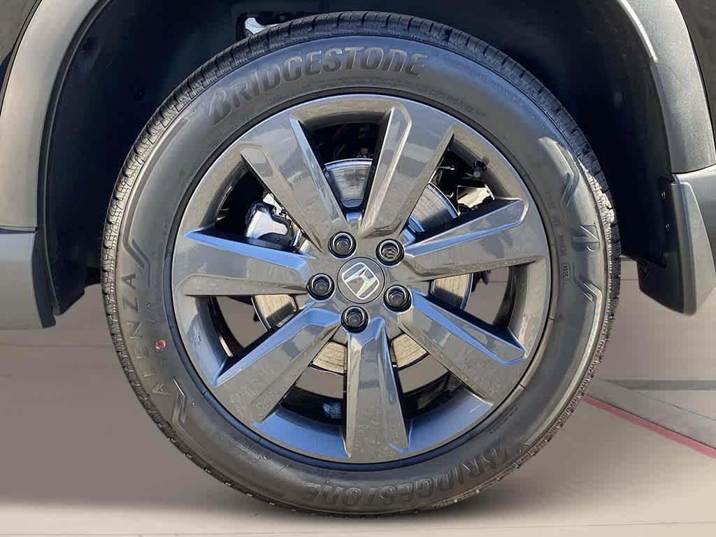 new 2026 Honda Pilot car, priced at $42,927
