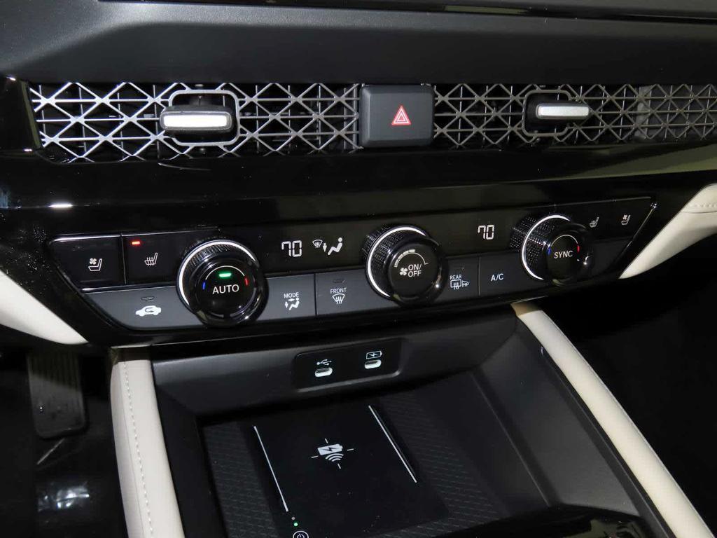 new 2026 Honda Accord Hybrid car, priced at $38,383