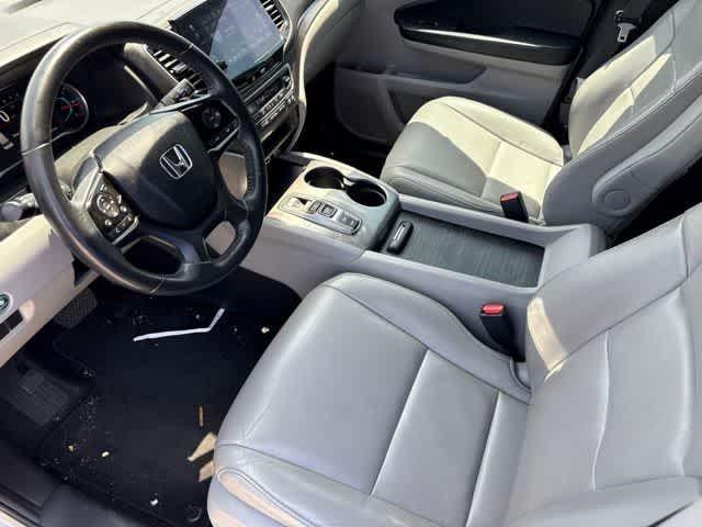 used 2021 Honda Pilot car, priced at $25,225