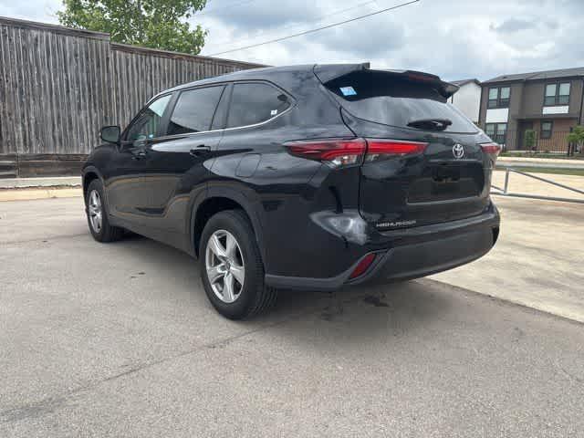 used 2024 Toyota Highlander car, priced at $32,695