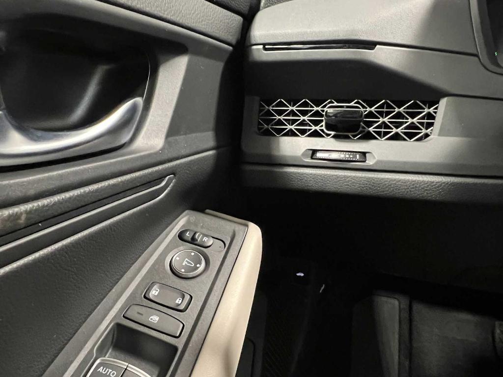 new 2025 Honda Accord car, priced at $27,452