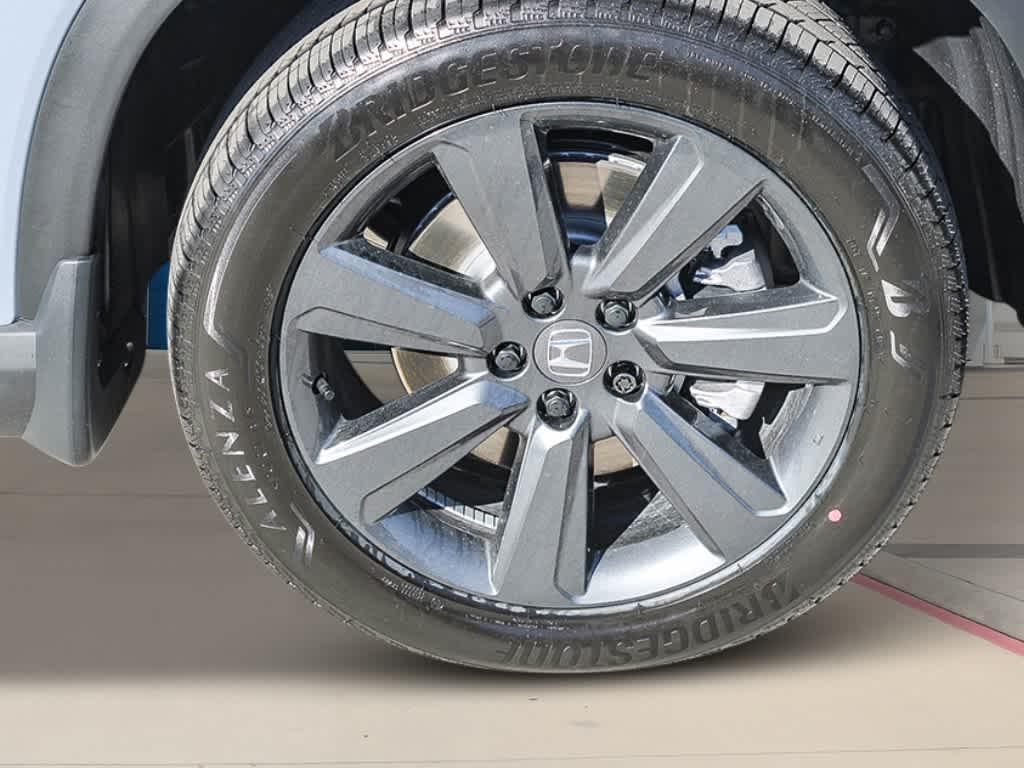 new 2026 Honda Pilot car, priced at $42,534