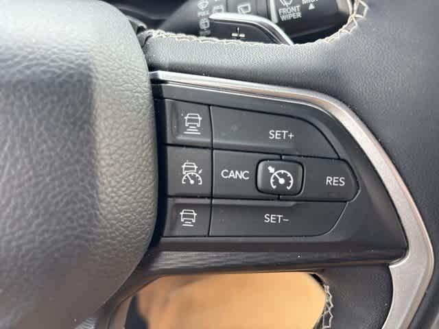 used 2023 Jeep Grand Cherokee L car, priced at $27,195