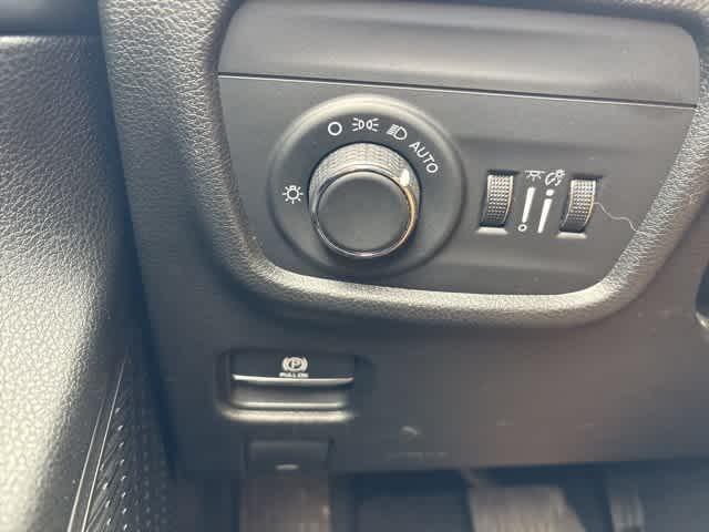 used 2023 Jeep Grand Cherokee L car, priced at $27,195