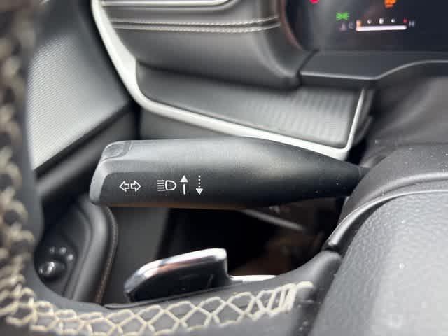 used 2023 Jeep Grand Cherokee L car, priced at $27,195