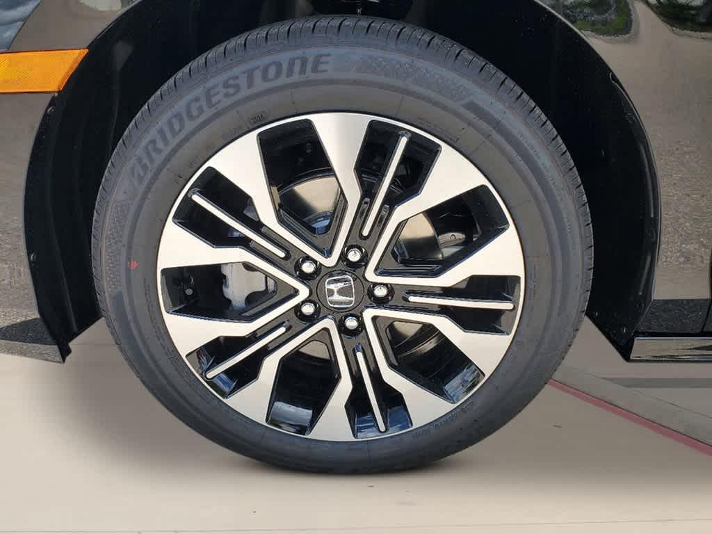 new 2026 Honda Odyssey car, priced at $54,235