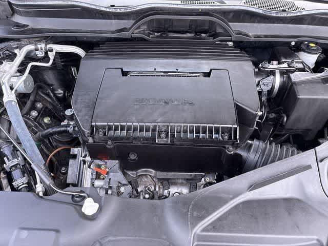 used 2025 Honda Pilot car, priced at $43,695