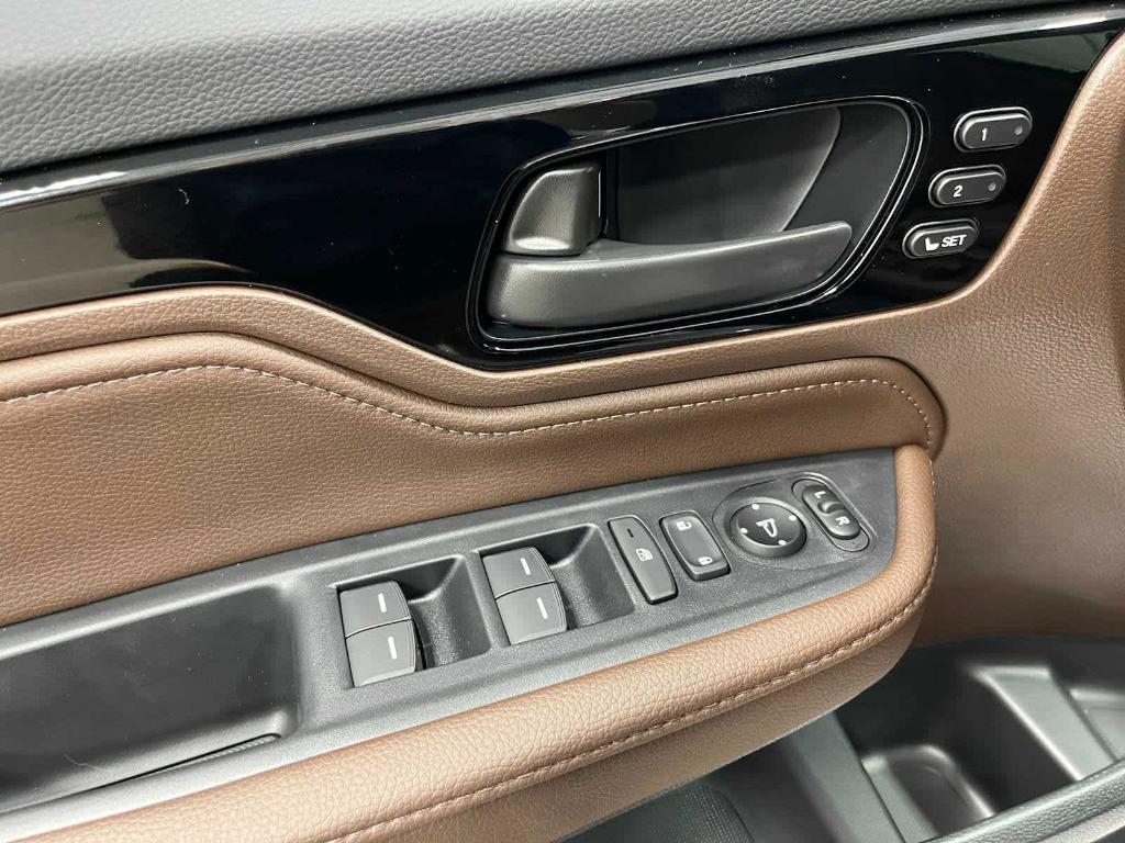 new 2026 Honda Odyssey car, priced at $45,875