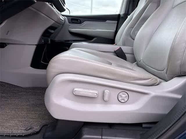 used 2023 Honda Odyssey car, priced at $33,495