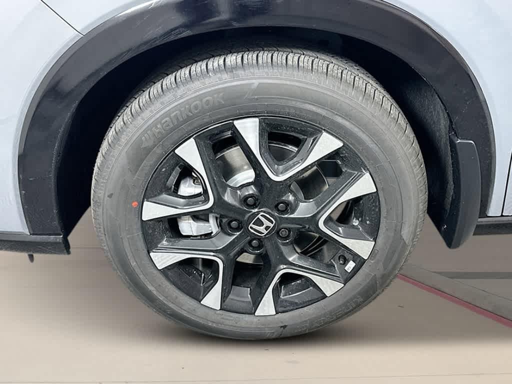 new 2026 Honda HR-V car, priced at $30,807