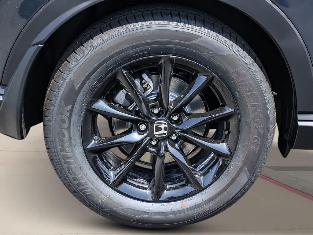 new 2026 Honda CR-V Hybrid car, priced at $39,106
