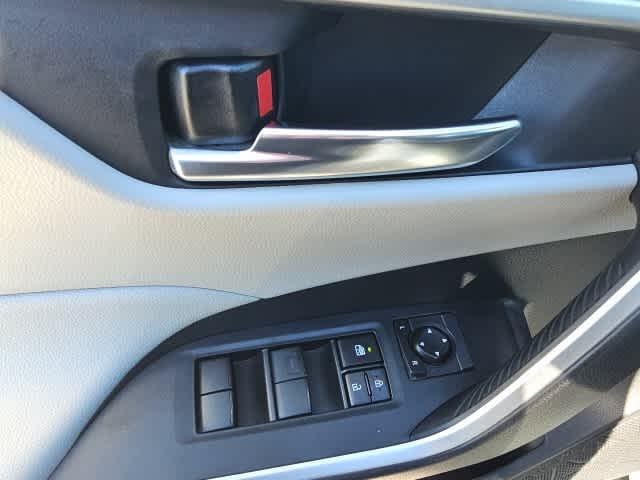 used 2021 Toyota RAV4 car, priced at $22,995