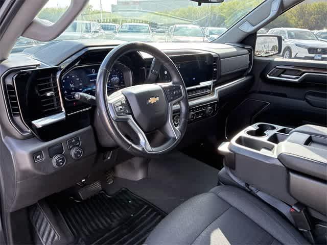 used 2022 Chevrolet Silverado 1500 car, priced at $31,595