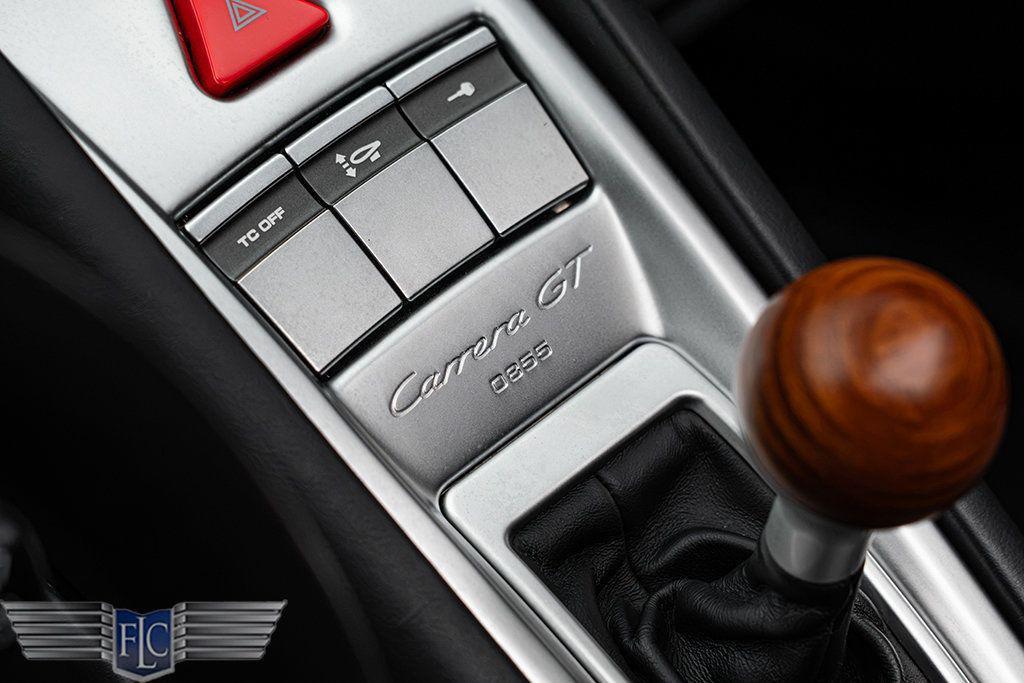 used 2005 Porsche Carrera GT car