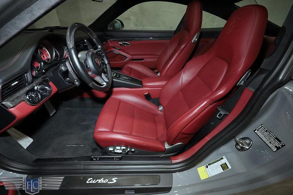 used 2018 Porsche 911 car