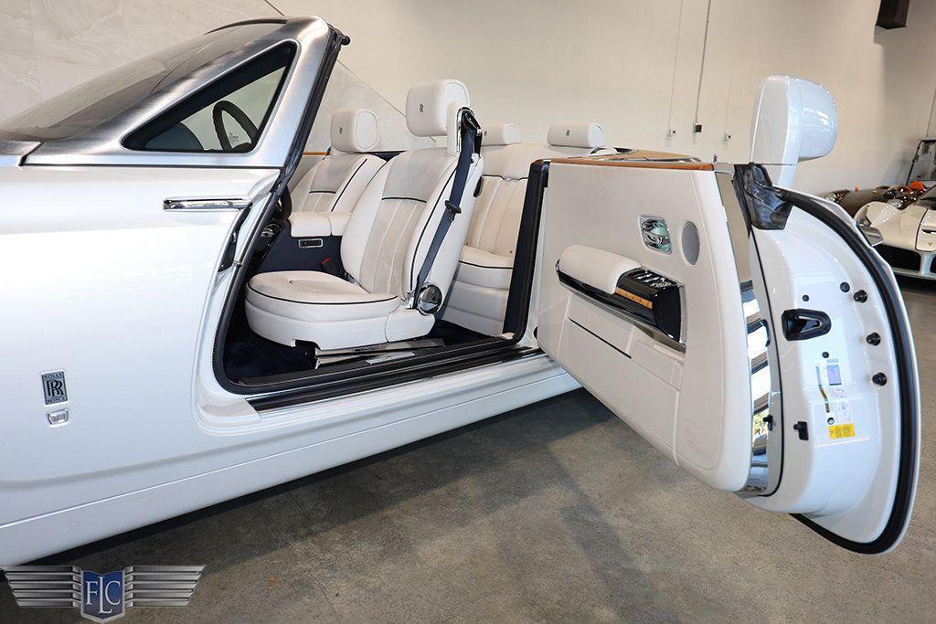used 2017 Rolls-Royce Phantom car