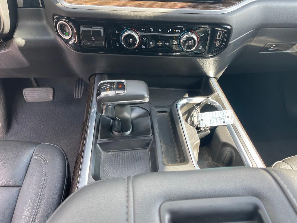 used 2022 GMC Sierra 1500 car, priced at $45,900