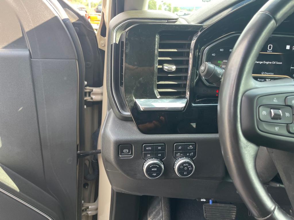 used 2022 GMC Sierra 1500 car, priced at $45,900