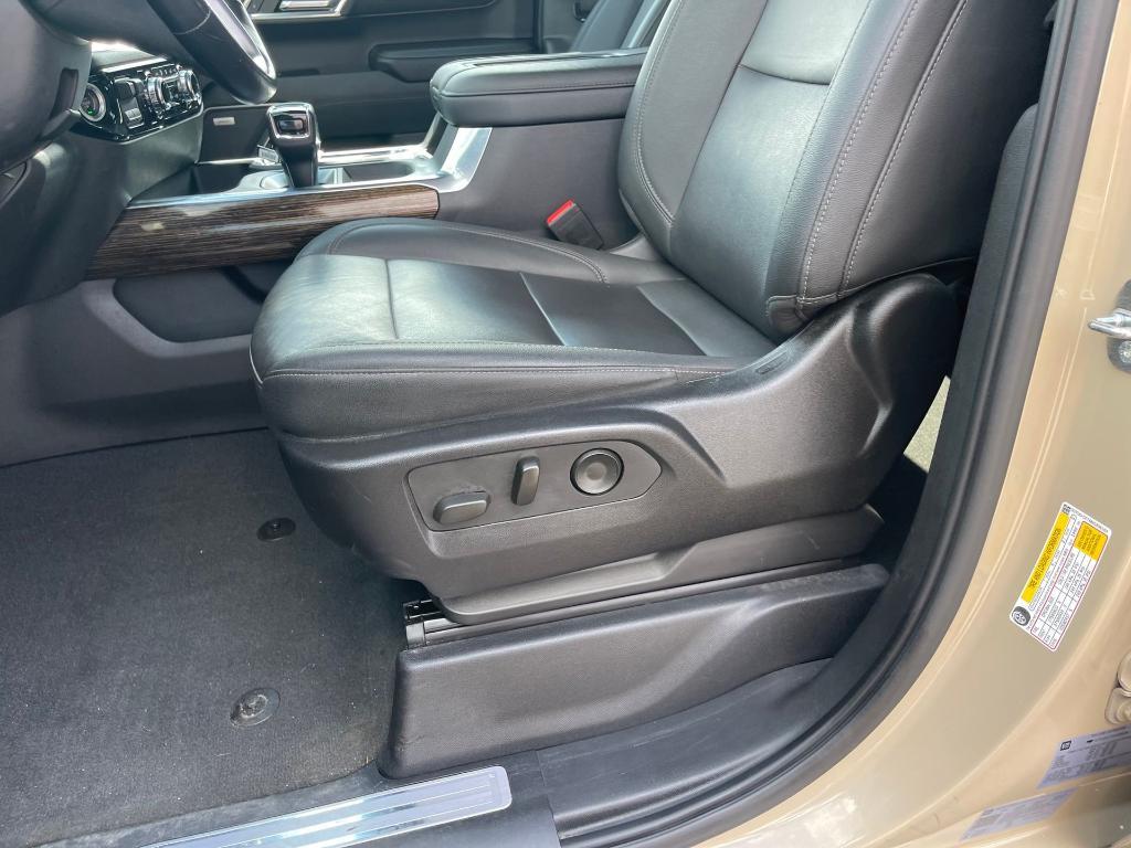 used 2022 GMC Sierra 1500 car, priced at $45,900