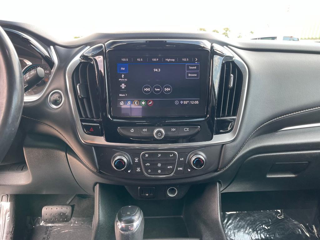 used 2020 Chevrolet Traverse car, priced at $19,290