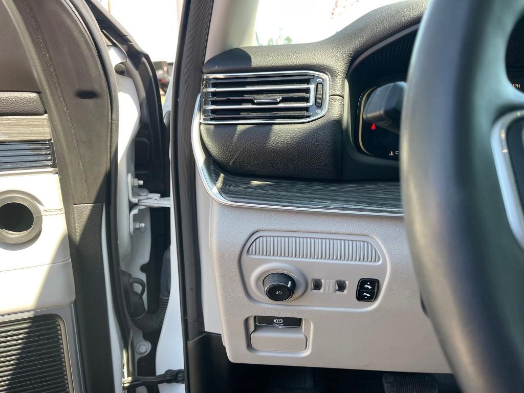 used 2022 Jeep Wagoneer car, priced at $29,790