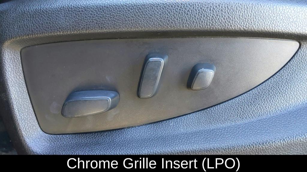 used 2018 GMC Yukon XL car, priced at $26,300