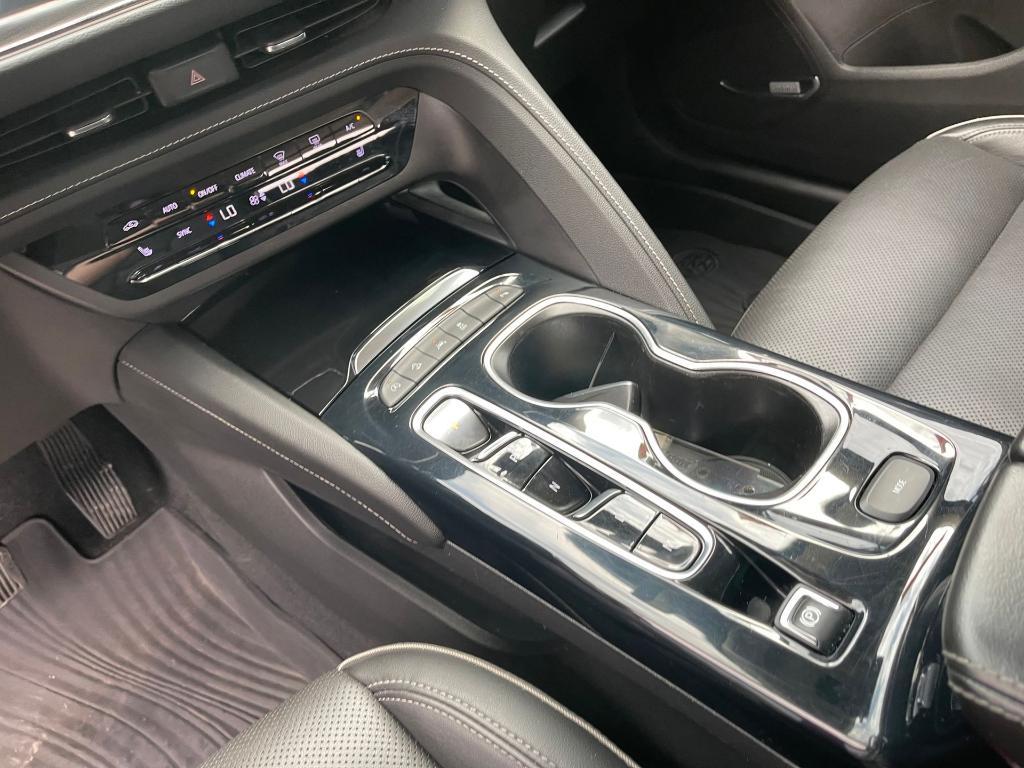used 2021 Buick Envision car, priced at $17,900
