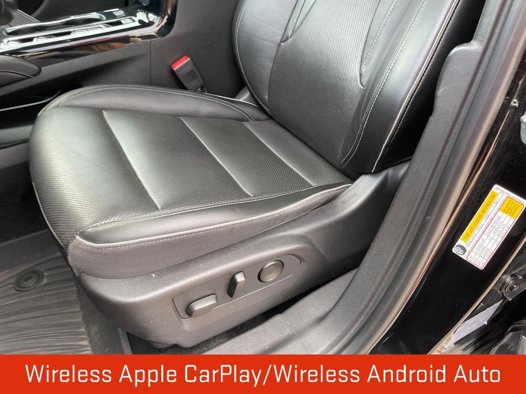 used 2021 Buick Envision car, priced at $17,900