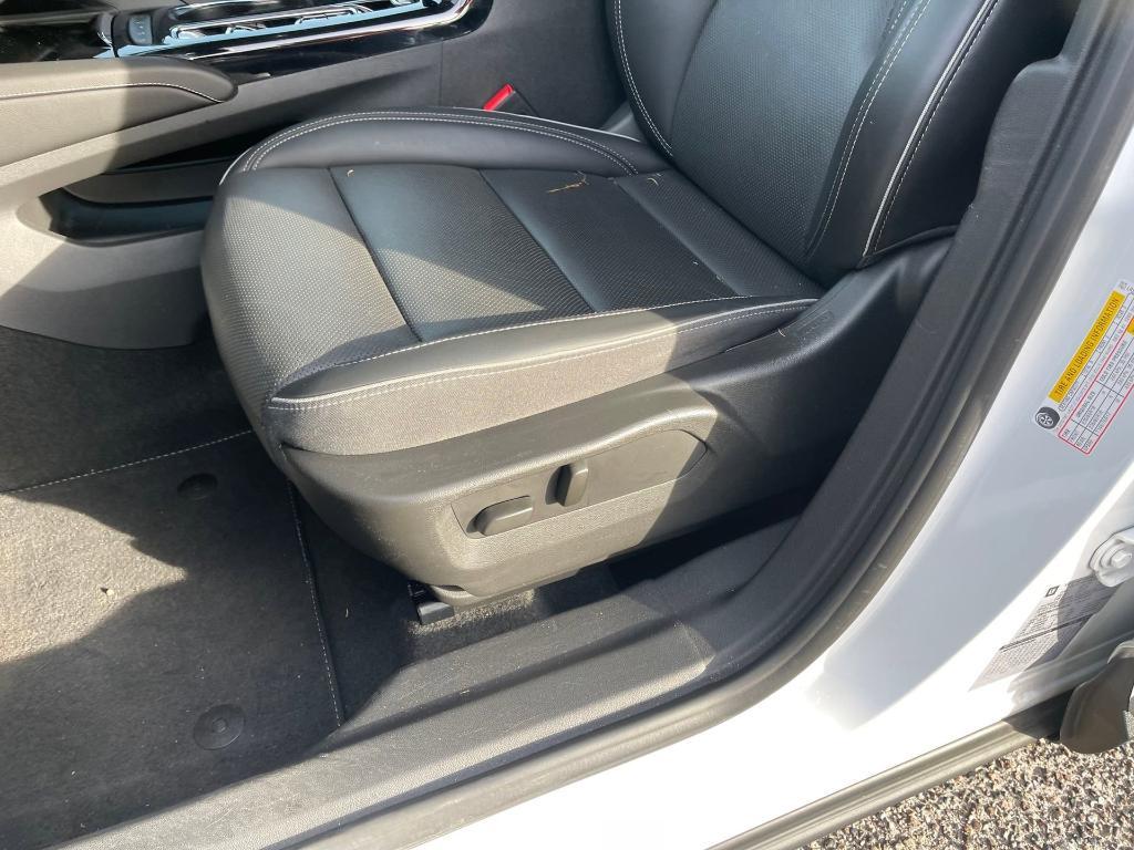 used 2023 Buick Envision car, priced at $24,900