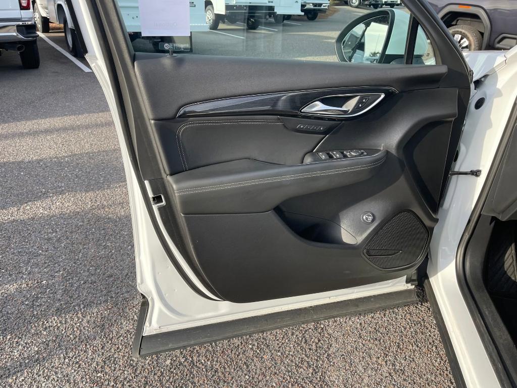 used 2023 Buick Envision car, priced at $24,900