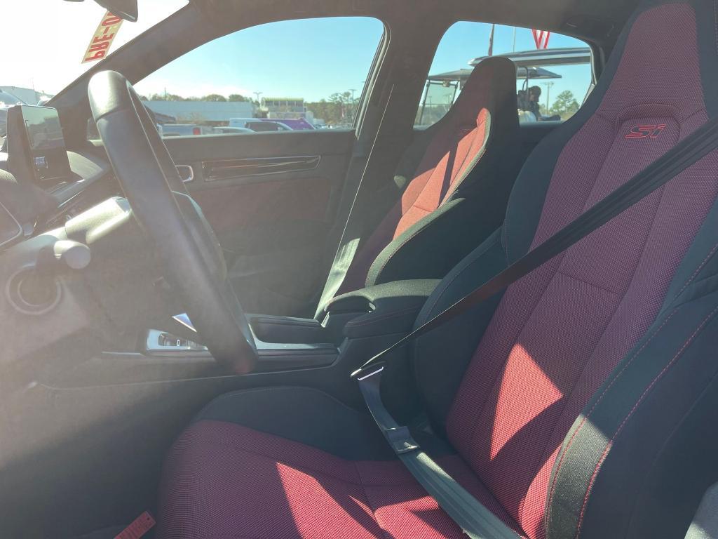 used 2026 Honda Civic Si car, priced at $32,100