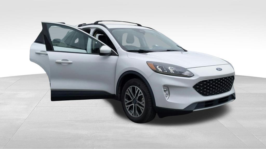 used 2020 Ford Escape car, priced at $16,000