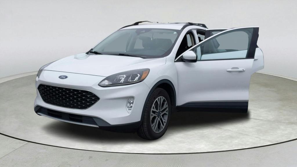 used 2020 Ford Escape car, priced at $16,000