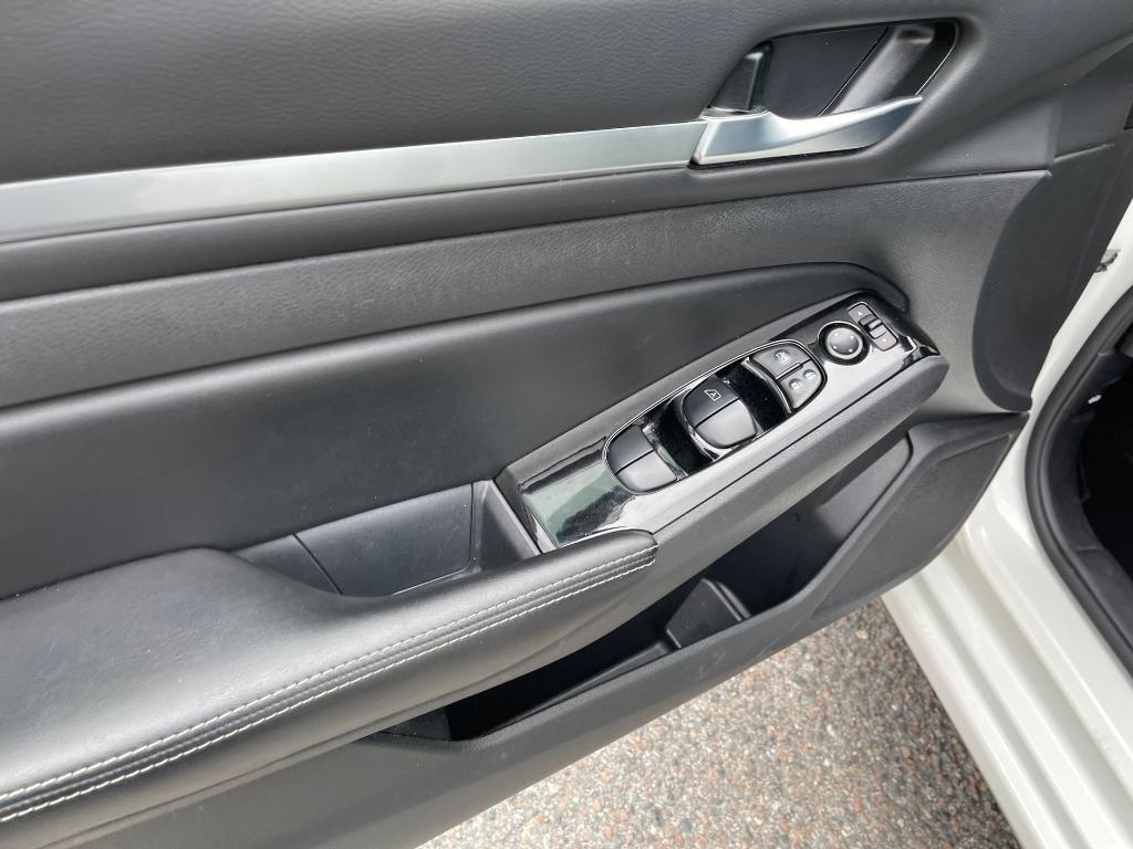 used 2023 Nissan Altima car, priced at $17,800