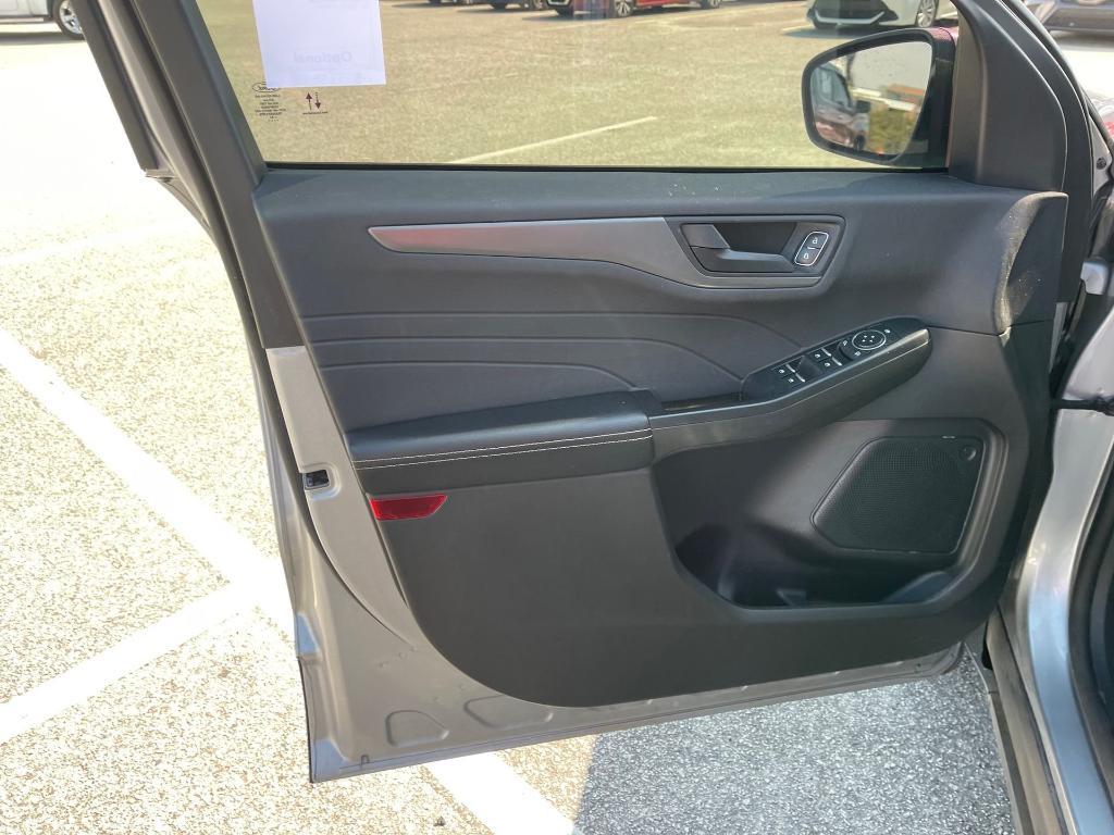 used 2024 Ford Escape car, priced at $20,690