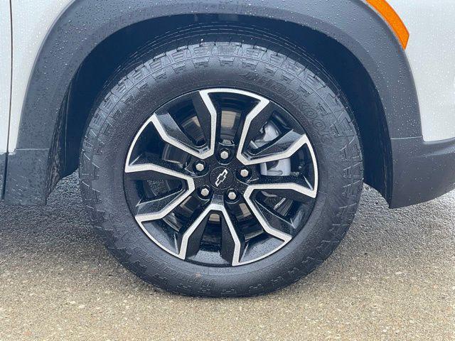used 2025 Chevrolet TrailBlazer car, priced at $24,803