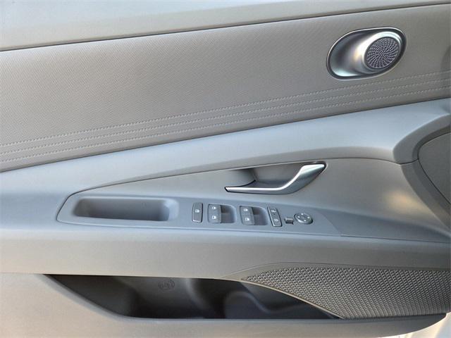 new 2026 Hyundai ELANTRA HEV car, priced at $27,066