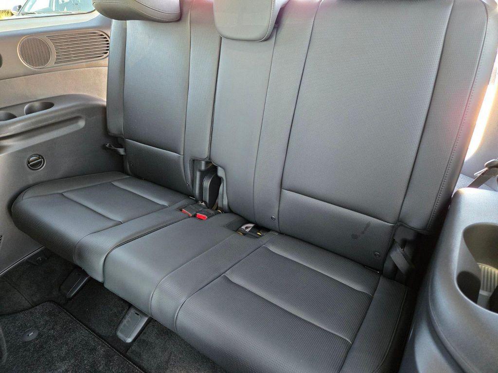 used 2026 Hyundai Palisade car, priced at $43,621