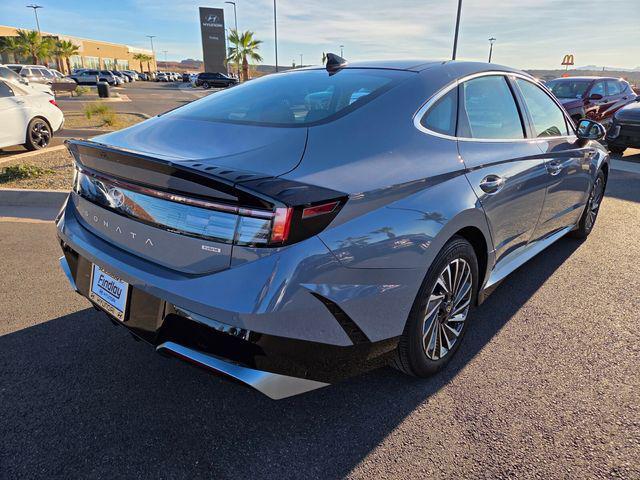 used 2025 Hyundai Sonata Hybrid car, priced at $32,635