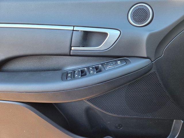 used 2025 Hyundai Sonata Hybrid car, priced at $26,966