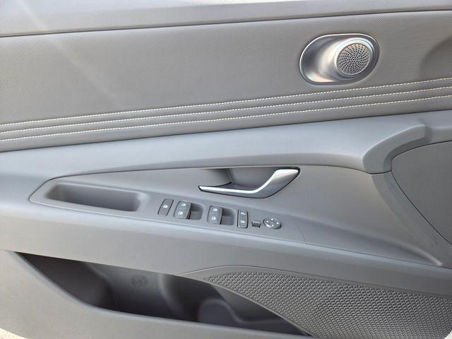 new 2026 Hyundai ELANTRA HEV car, priced at $28,980