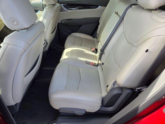 used 2022 Cadillac XT6 car, priced at $33,748